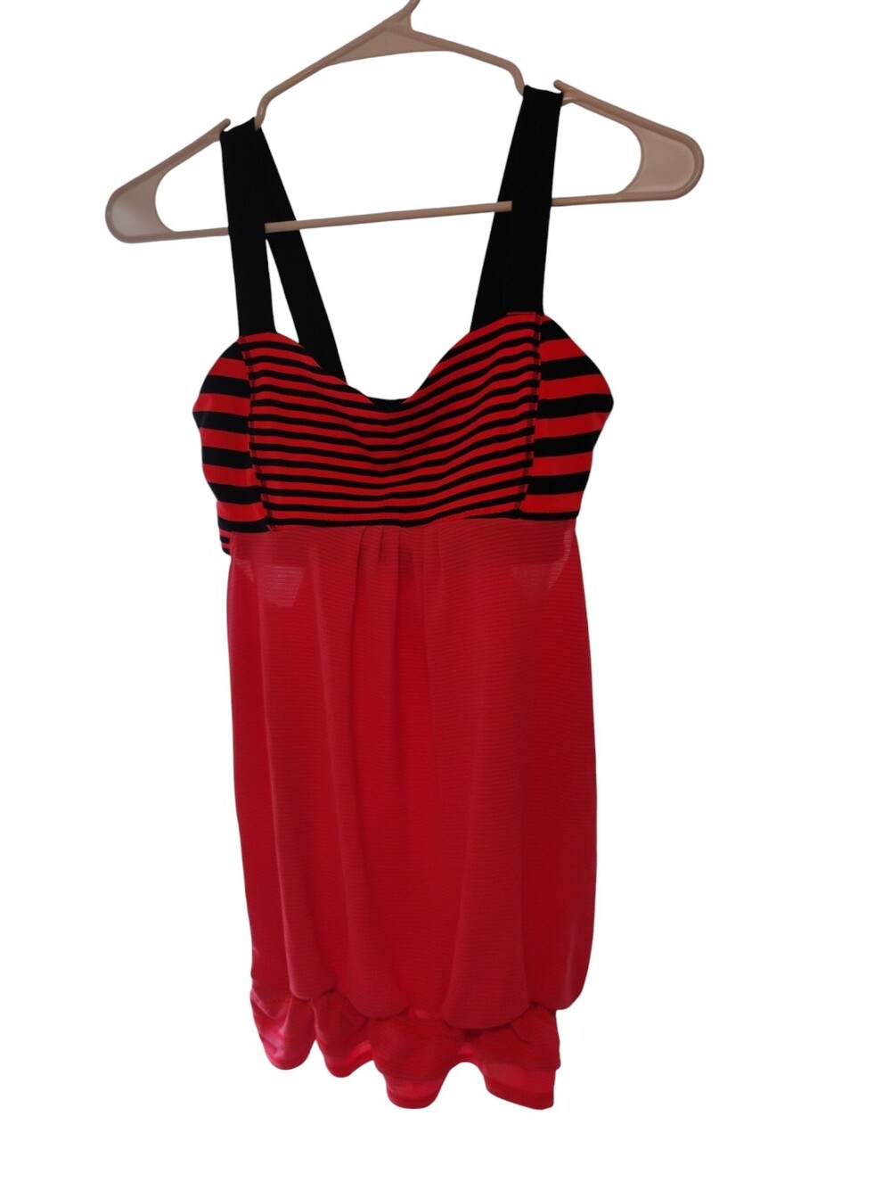 Lululemon Striped Coral & Black Top W/Ruffle detail and Supportive Built-In Bra